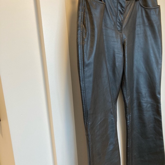 Black leather flat front pant ! - Picture 2 of 5